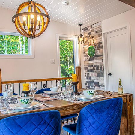 Chalet Woodpecker Lodge - Chaleureux Avec Foyer. Orford Экстерьер фото